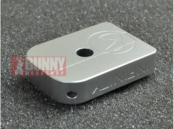 AKA CNC Infinity Puzzle Magazine Base for Marui Hi-Capa (Small, Silver)